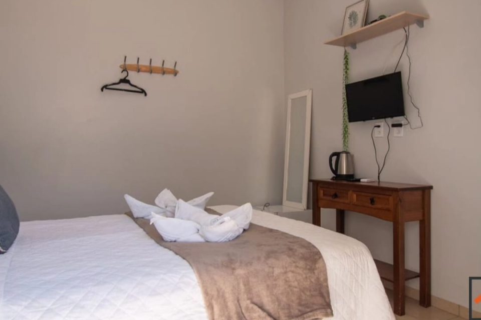 WhatsApp Image 2024-10-07 at 11.06.08 (4)