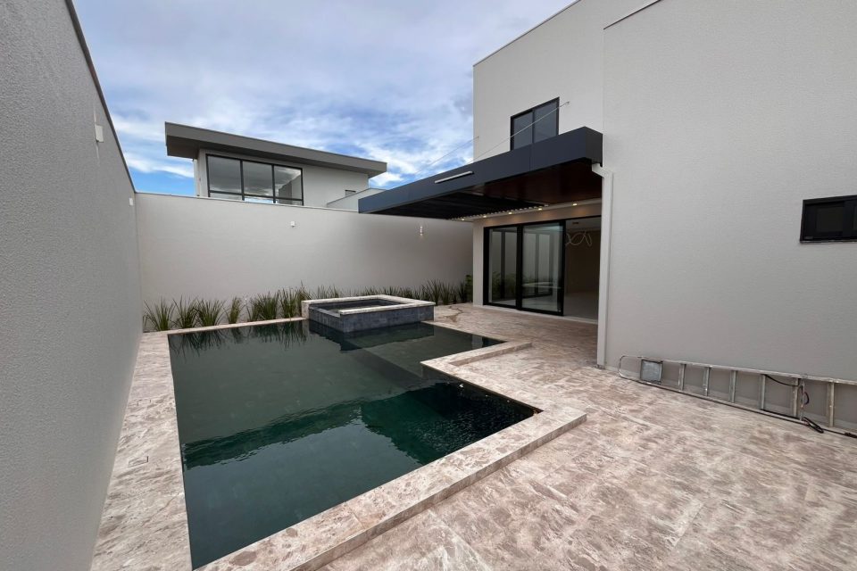 WhatsApp Image 2025-01-27 at 12.14.27