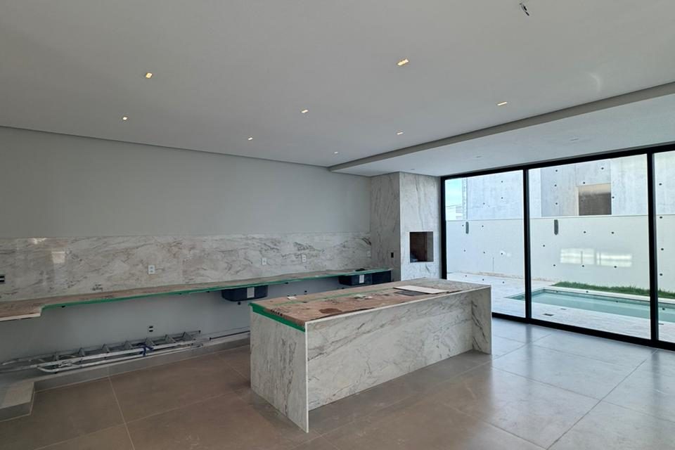 WhatsApp Image 2025-03-11 at 16.28.30