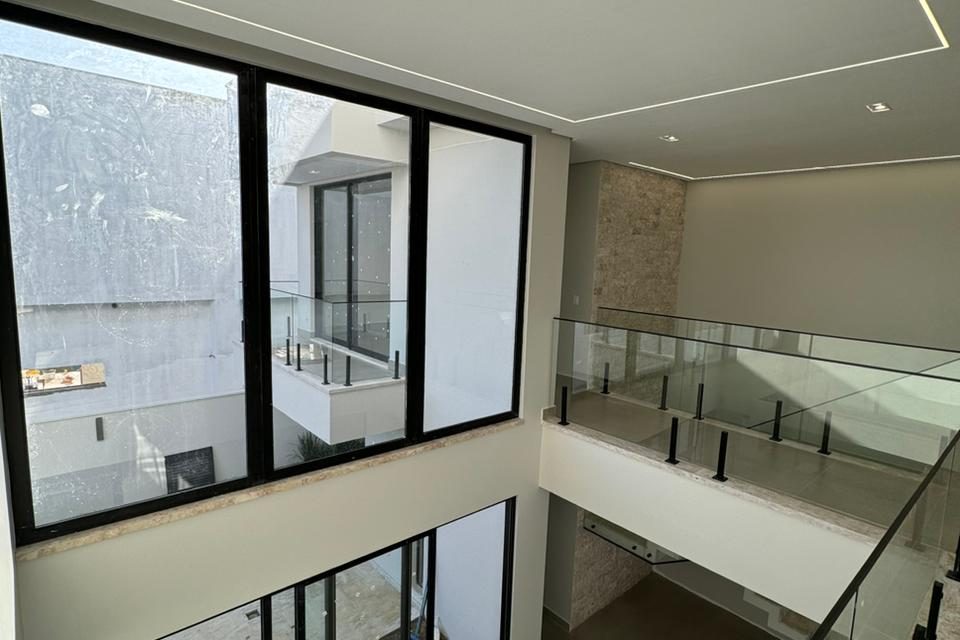 WhatsApp Image 2025-03-11 at 16.28.32 (1)