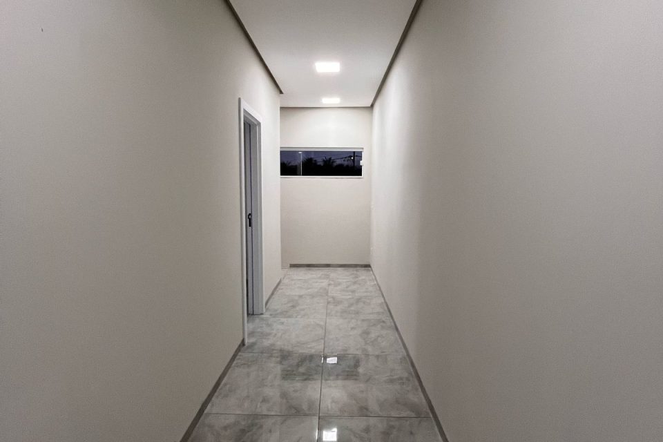 WhatsApp Image 2025-05-11 at 21.01.41 (2)